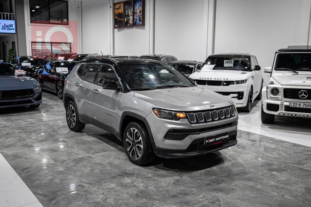 https://cdn.iqcars.io3a5688f6-ea54-4edb-a4e1-590f038a86e1_0.jpg
